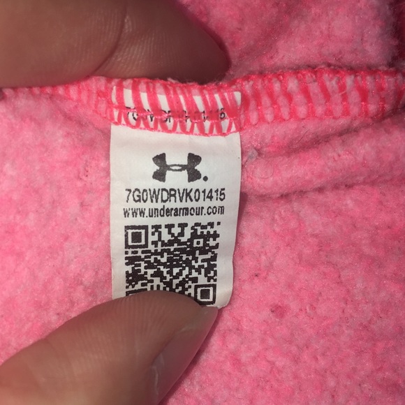 Under Armour Pink Sweatshirt!!! 💕 - Picture 6 of 9
